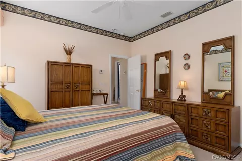 Bedroom - 1969 N Yawkey Pt, Hernando, FL 34442 photo 7 of 7