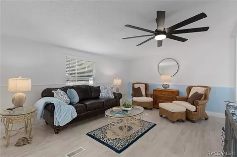 4190 E Lake Park Dr, Hernando, FL 34442 photo 8