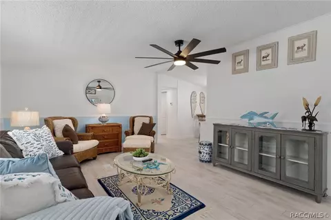 4190 E Lake Park Dr, Hernando, FL 34442 photo 10