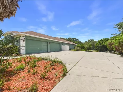 Exterior - 2932 N Clements Ave, Hernando, FL 34442 photo 16 of 16