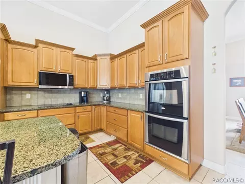 Kitchen - 2932 N Clements Ave, Hernando, FL 34442 photo 2 of 7