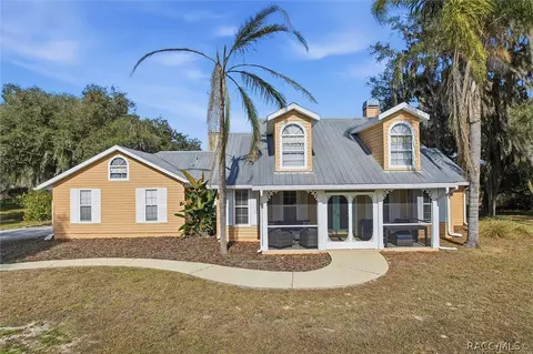 8921 E Sweetwater Dr, Inverness, FL 34450