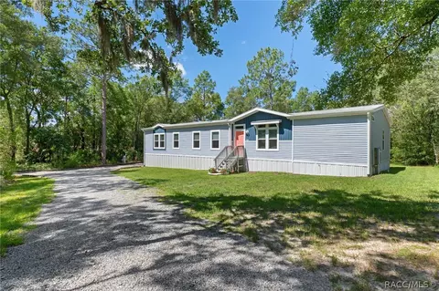 2220 N Donovan Ave, Crystal River, FL 34428