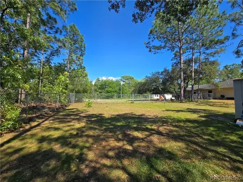7648 N Galt Pt, Citrus Springs, FL 34434