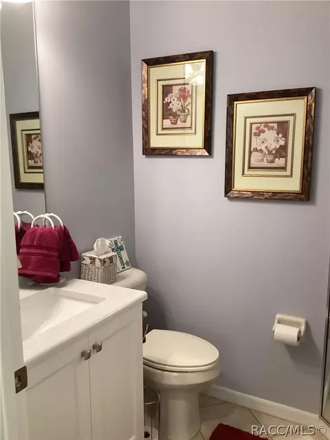 Bath - 84 W Doerr Path, Hernando, FL 34442 photo 4 of 4