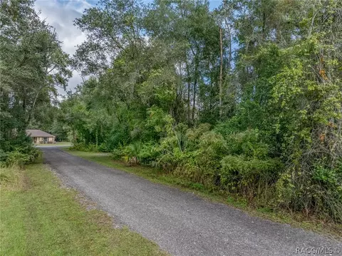 1043 N Beatrice Ter, Inverness, FL 34453