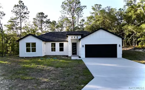 1133 W Nankeen Dr, Dunnellon, FL 34434