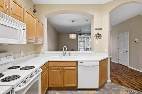 Kitchen - 1598 W Spring Meadow Loop, Lecanto, FL 34461 photo 3 of 3