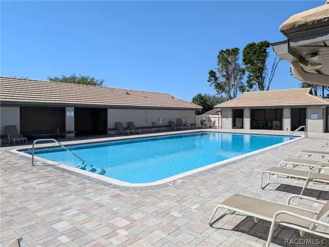 Exterior - 1598 W Spring Meadow Loop, Lecanto, FL 34461 photo 10 of 14