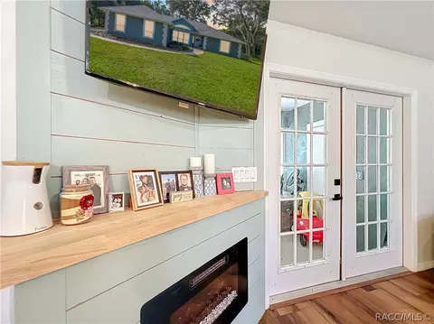 Entry Way - 390 W Olympia St, Hernando, FL 34442 photo 2 of 2