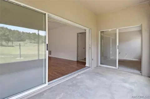 Exterior - 826 W Cockatiel Loop, Hernando, FL 34442 photo 3 of 8
