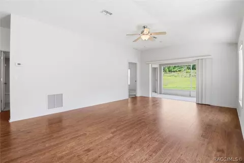 Living - 826 W Cockatiel Loop, Hernando, FL 34442 photo 4 of 8