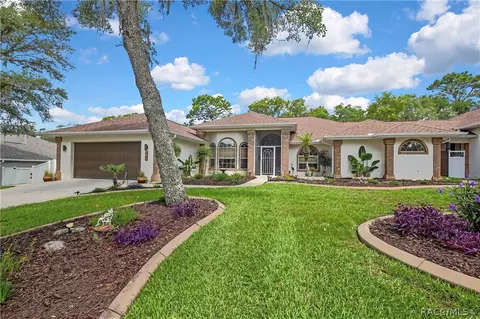 5701 W Chive Loop, Homosassa, FL 34448