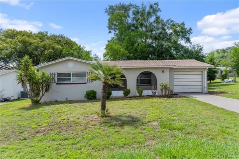75 S Osceola St, Beverly Hills, FL 34465