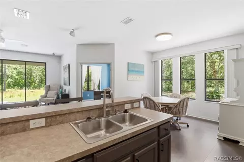 Kitchen - 3071 N Hamlin Ter, Hernando, FL 34442 photo 5 of 6