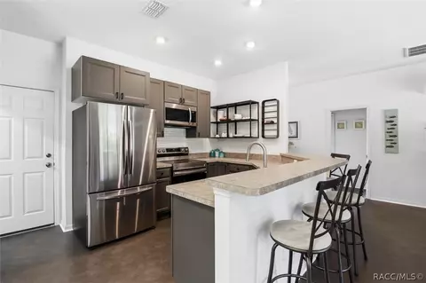 Kitchen - 3071 N Hamlin Ter, Hernando, FL 34442 photo 1 of 6