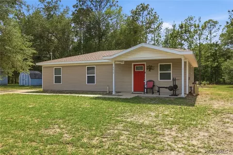 8616 N Reina Loop, Crystal River, FL 34428