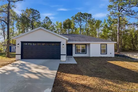 2992 W Camilo Dr, Citrus Springs, FL 34434