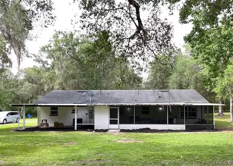Exterior - 1801 Evelyn St, Hernando, FL 34442 photo 12 of 12