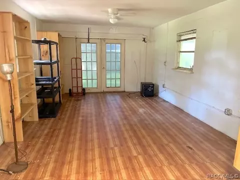 Living - 1801 Evelyn St, Hernando, FL 34442 photo 5 of 6