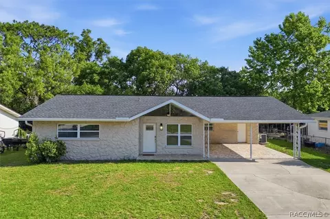 1163 SE 2nd St, Crystal River, FL 34429
