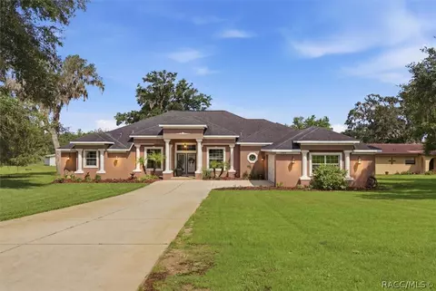 3028 S Davis Lake Dr, Inverness, FL 34450