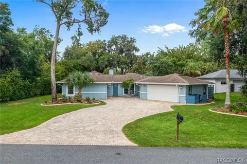 11678 W Timberlane Dr, Homosassa, FL 34448