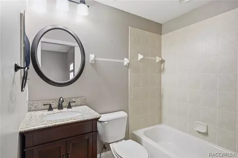 Bath - 1672 W Spring Meadow Loop, Lecanto, FL 34461 photo 2 of 3