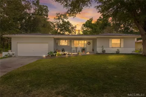 1140 S Highlands Ave, Inverness, FL 34452