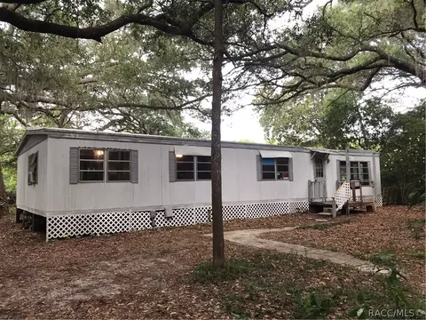7597 E Pen Ct, Inverness, FL 34453