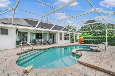 Exterior - 612 E Hartford St, Hernando, FL 34442 photo 11 of 14