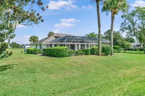 Exterior - 612 E Hartford St, Hernando, FL 34442 photo 5 of 14