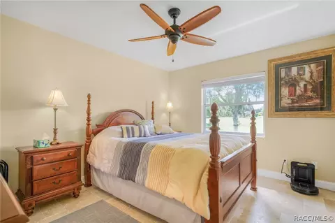 Bedroom - 612 E Hartford St, Hernando, FL 34442 photo 1 of 8