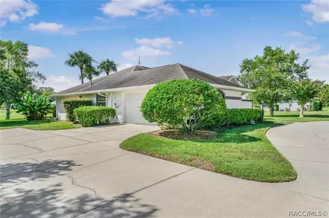 Exterior - 612 E Hartford St, Hernando, FL 34442 photo 4 of 14