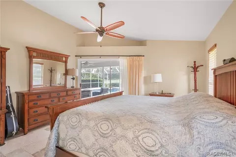 Bedroom - 612 E Hartford St, Hernando, FL 34442 photo 6 of 8