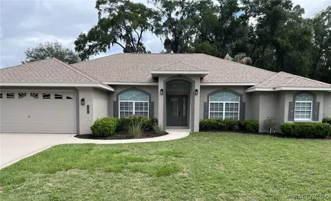 5413 SE 107th St, Belleview, FL 34420