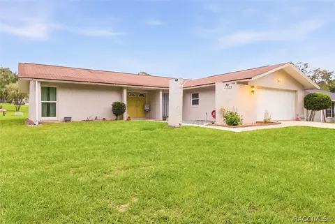 2507 Bluegrass St, Inverness, FL 34453