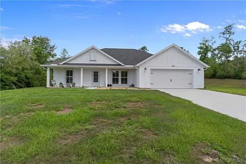 3004 S Woodhill St, Inverness, FL 34452