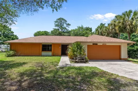2809 W Cypress Dr, Dunnellon, FL 34433