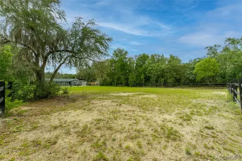 6507 N Iris Dr, Hernando, FL 34442 photo 2