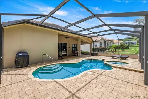 Exterior - 155 W Doerr Path, Hernando, FL 34442 photo 5 of 16