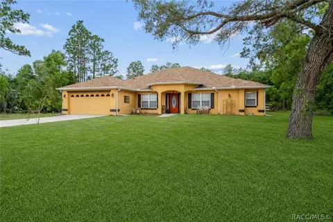 4350 W Horseshoe Dr, Beverly Hills, FL 34465