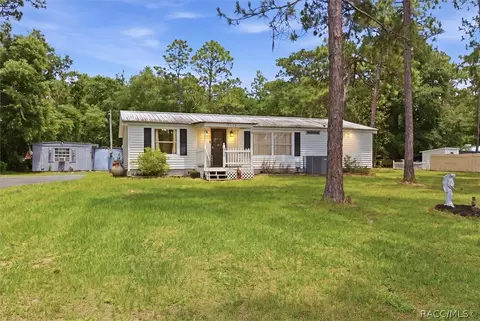 3279 S Aberdeen Ter, Homosassa, FL 34448