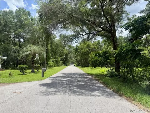 3965 E Walker St, Inverness, FL 34453 photo 6