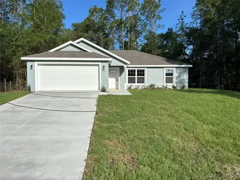 7962 N Hale Rd, Dunnellon, FL 34434