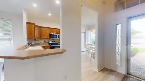 Entry Way - 929 W Silver Meadow Loop, Hernando, FL 34442 photo 1 of 4