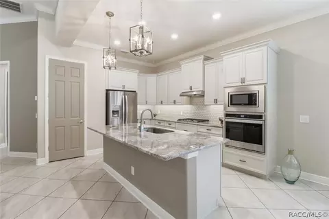 Kitchen - 2030 N Bush Hill Loop, Hernando, FL 34442 photo 4 of 4