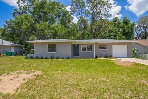 415 Poplar St, Inverness, FL 34452