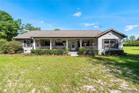 10871 SE County Road 326 Rd, Morriston, FL 32668