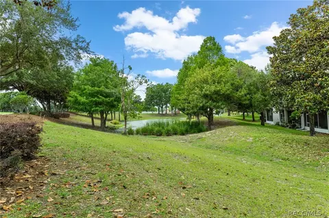 Exterior - 1646 W Spring Meadow Loop, Lecanto, FL 34461 photo 6 of 10